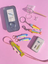 Load image into Gallery viewer, Pack your fish on ice! (Fish not included)