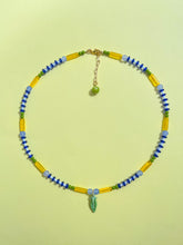 Load image into Gallery viewer, Pea Pod Beaded Necklace
