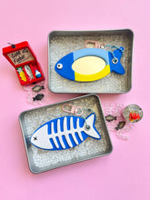 Load image into Gallery viewer, Fish Mirror Keychain
