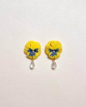 Load image into Gallery viewer, Pansy Earrings
