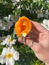 Load image into Gallery viewer, Daffodil Stud Earrings
