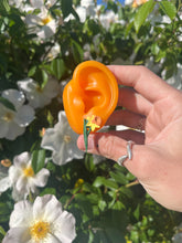 Load image into Gallery viewer, Daffodil Stud Earrings
